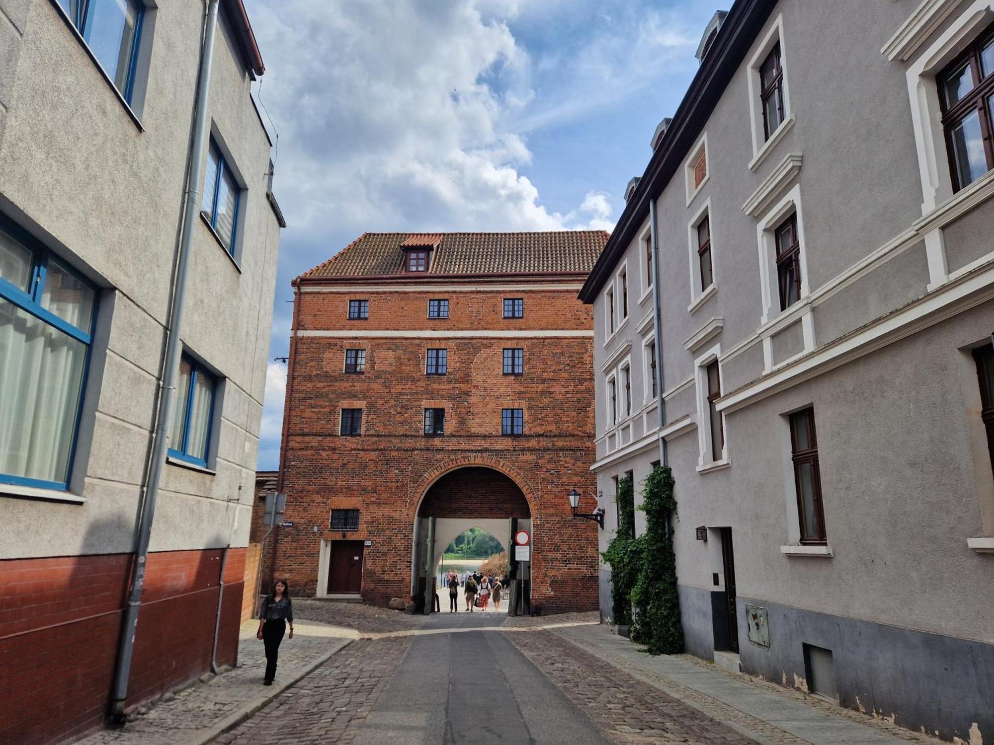 Rabianska 14 *